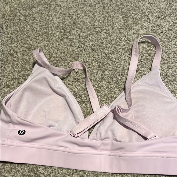 lululemon athletica Women's sports bra - Picture 3 of 6